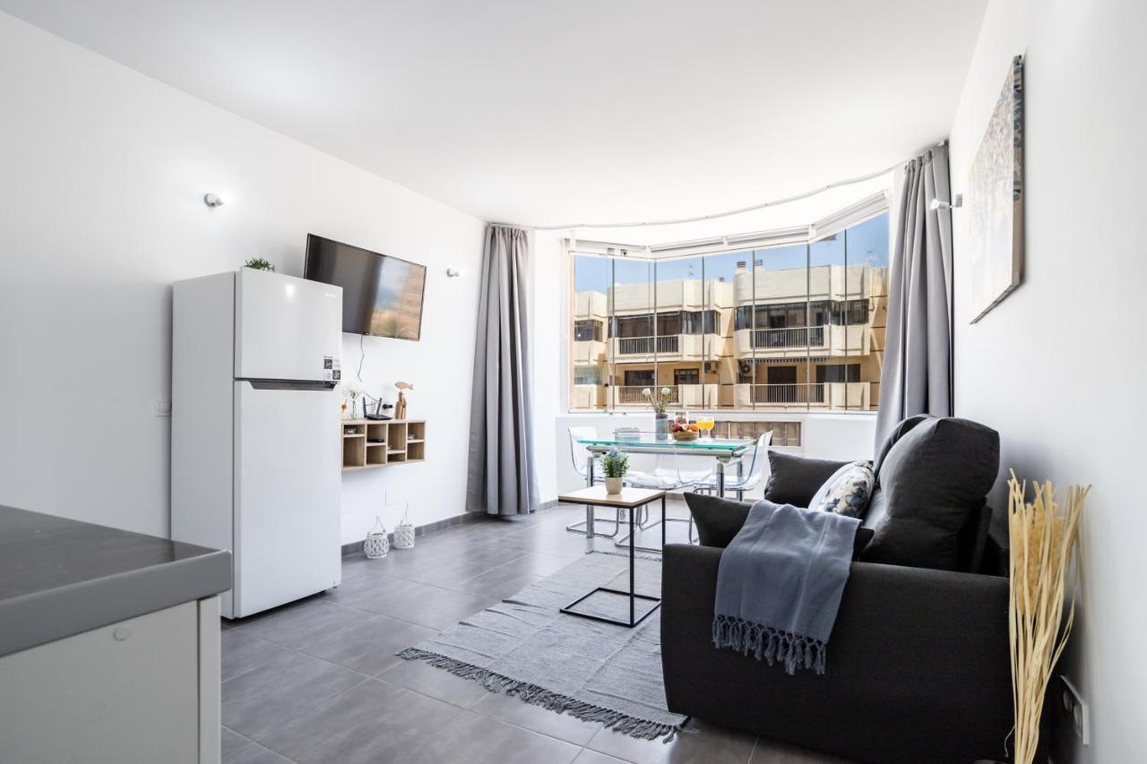 Sur Suites Palmeras 487 Фуэнхирола Экстерьер фото