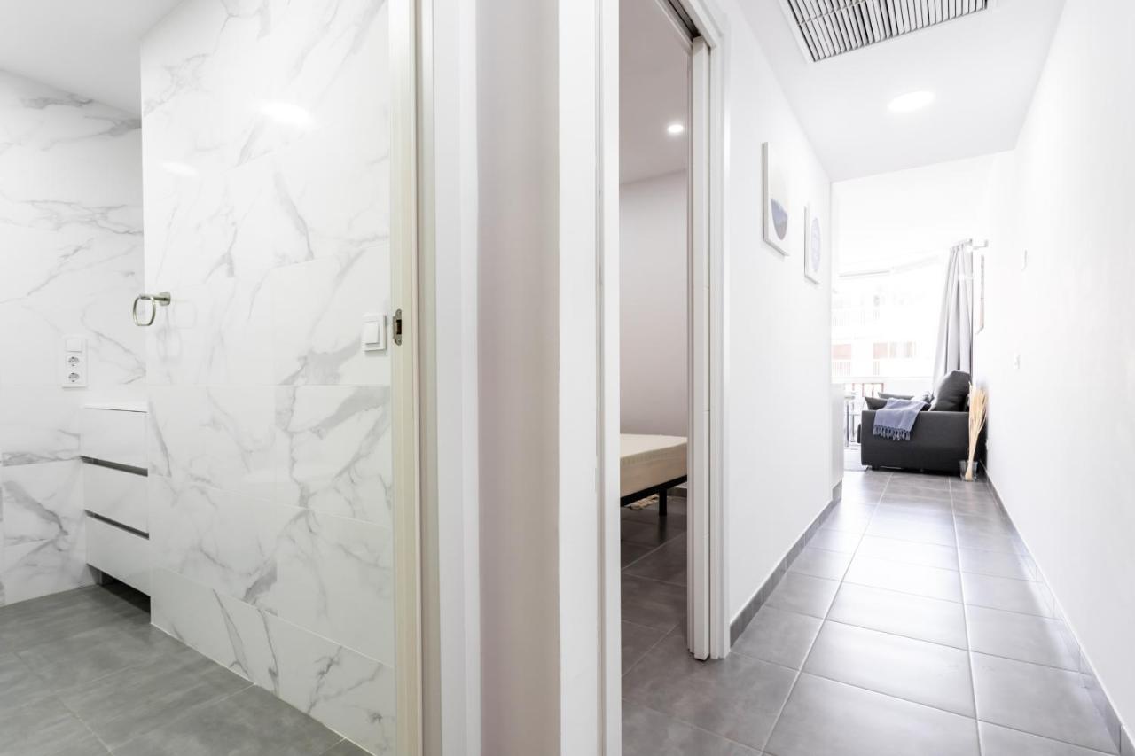 Sur Suites Palmeras 487 Фуэнхирола Экстерьер фото